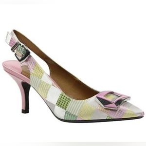 Shoe